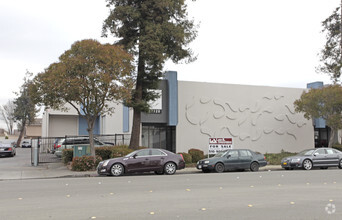 27720-27728 Industrial Blvd, Hayward, CA for sale Primary Photo- Image 1 of 1