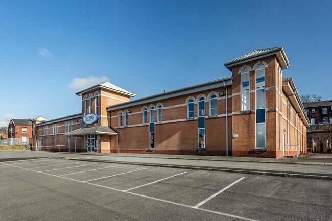 More details for Rock Valley Way, Rochdale - Retail to Rent