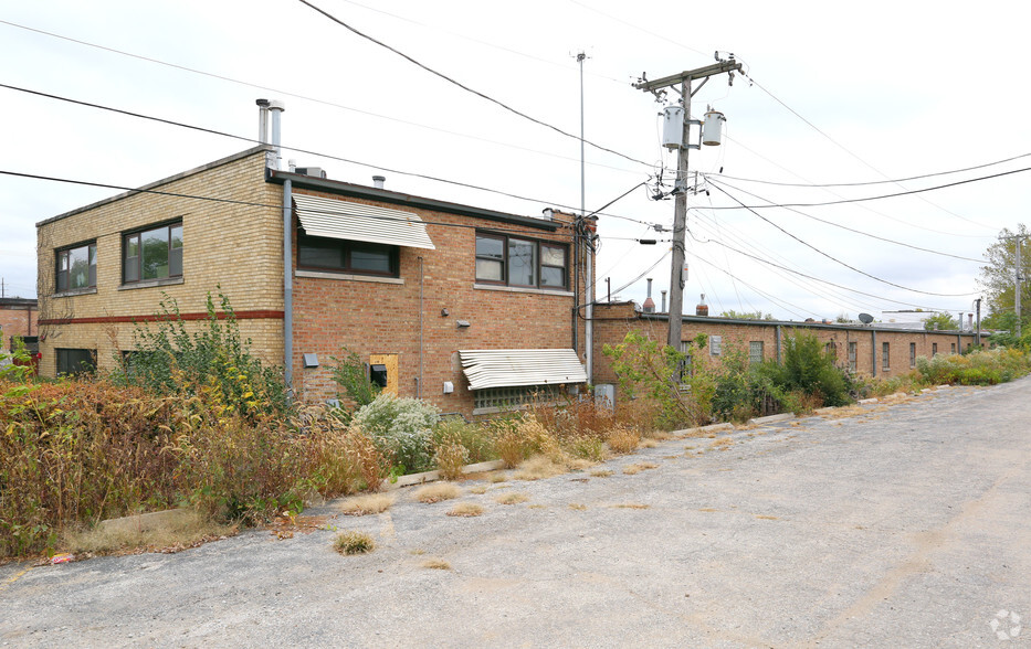 1060-1078 E Green St, Bensenville, IL for sale - Building Photo - Image 3 of 5