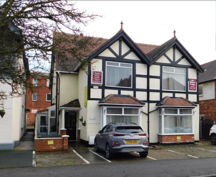 6163 Drummond Rd, Skegness PE25 3EQ UK