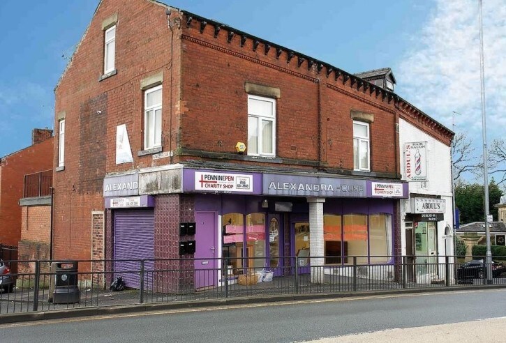 430-432 Park Rd, Oldham for sale Primary Photo- Image 1 of 1