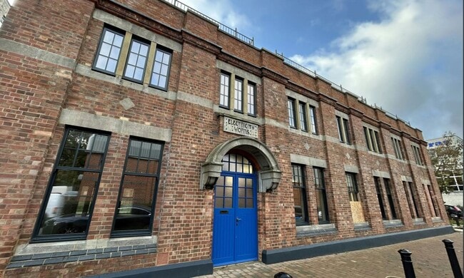 More details for Campfield Rd, St Albans - Office / Retail to Rent