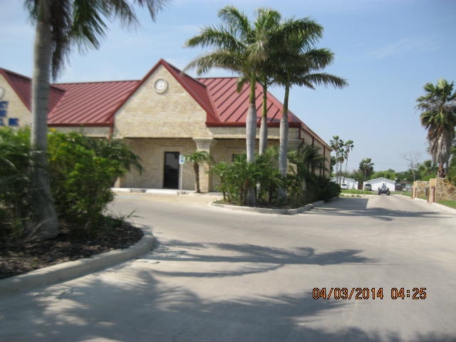 2117 E Tyler Ave, Harlingen, TX for rent - Building Photo - Image 1 of 7