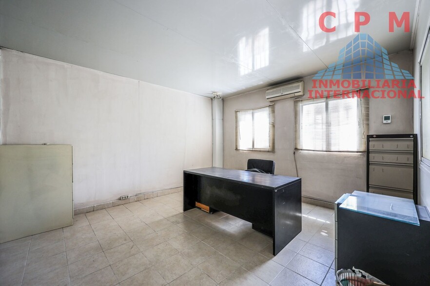 Industrial in Valdemoro, Madrid for sale - Building Photo - Image 3 of 3