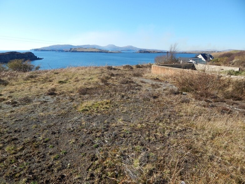 27 Fiscavaig, Isle Of Skye for sale - Building Photo - Image 2 of 5