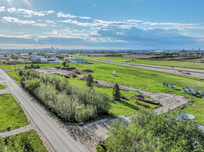 720 76 Ave, Edmonton, AB for sale Primary Photo- Image 1 of 5