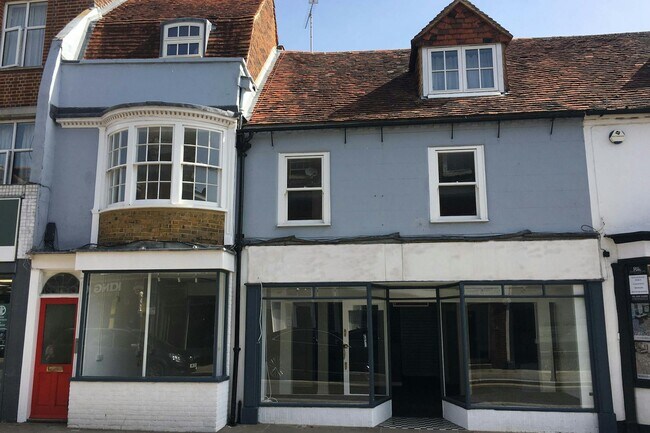 More details for 106-108 Guildford St, Chertsey - Retail for Sale
