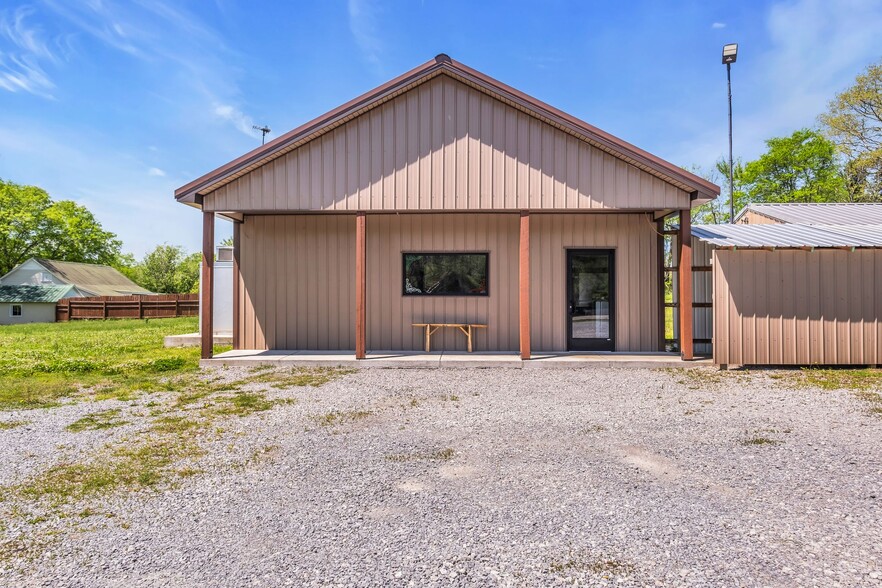 13533 Columbia Hwy, Lynnville, TN for sale - Building Photo - Image 3 of 21