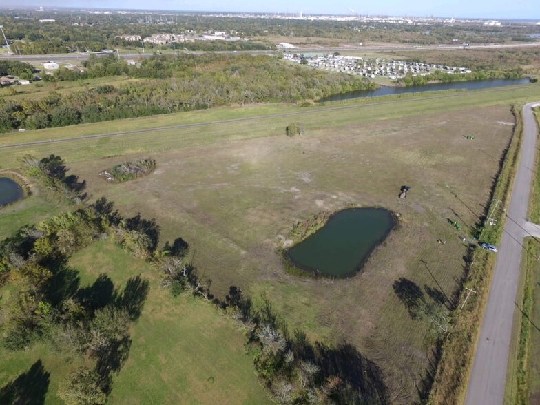 2602 Maxwell St, La Marque, TX for sale - Primary Photo - Image 3 of 3