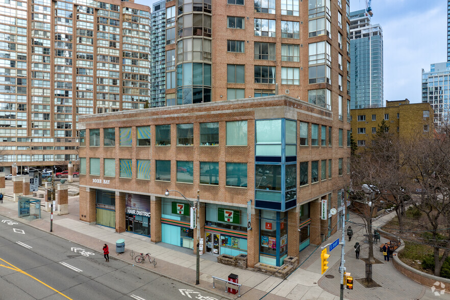 1033 Bay St, Toronto, ON for sale - Building Photo - Image 2 of 5