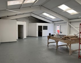 2 St Barnabas Ln, Sheffield to rent Interior Photo- Image 2 of 4