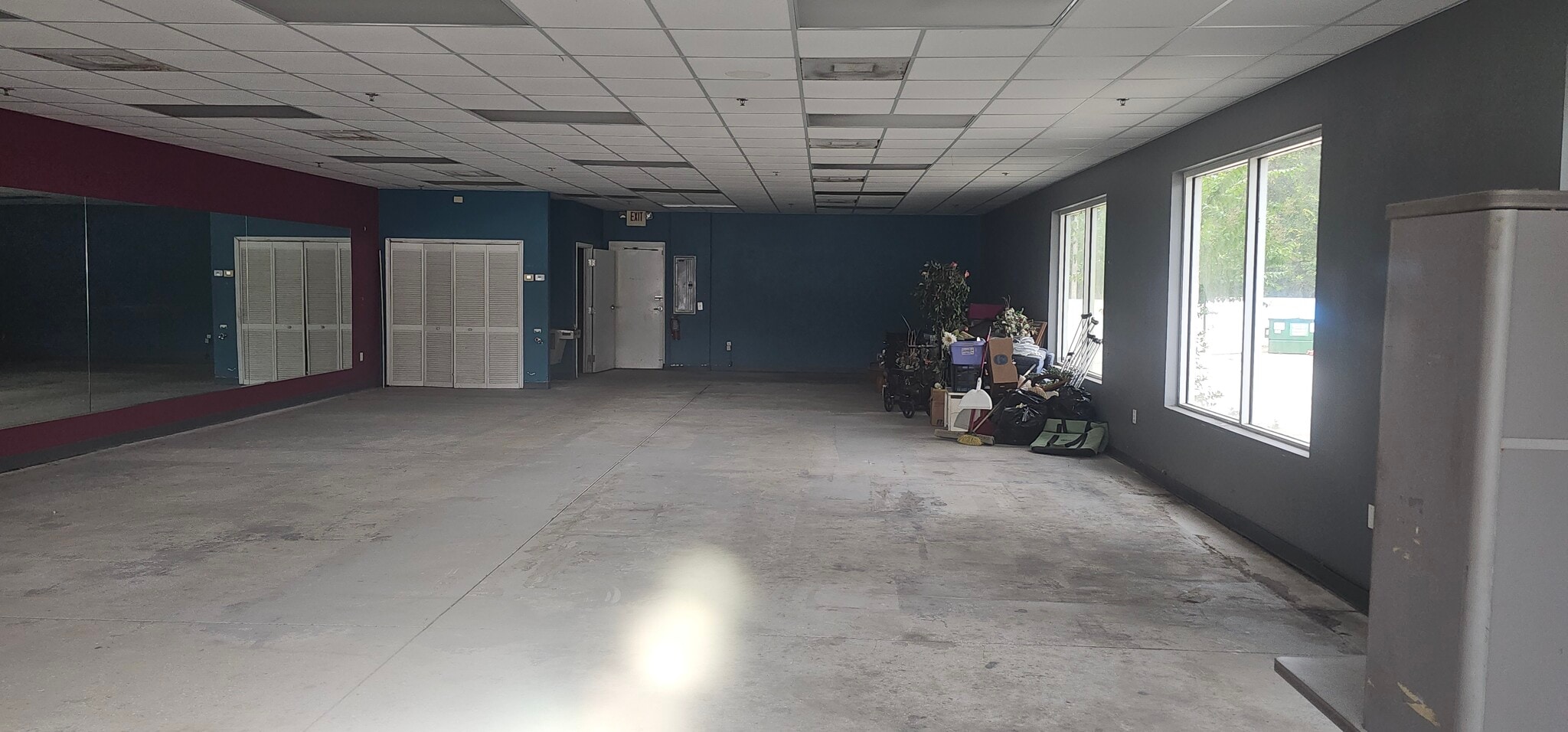 2405 E Graves Ave, Orange City, FL to rent Interior Photo- Image 1 of 1