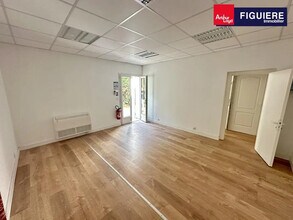 380 Rue Obsidienne, Éguilles to rent Interior Photo- Image 2 of 4