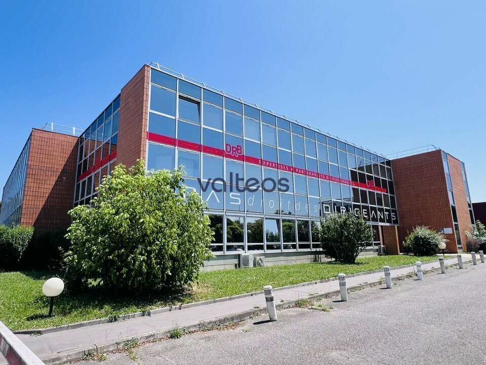 4 Rue De La Tuilerie, Balma to rent Building Photo- Image 1 of 11