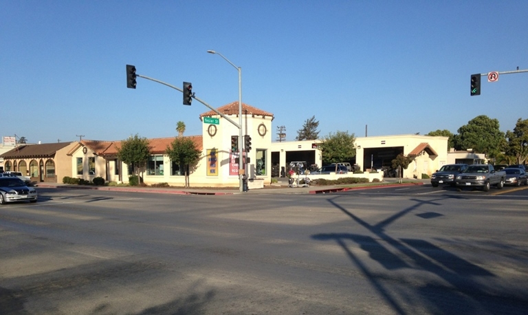 400 N Broadway, Santa Maria, CA for sale - Primary Photo - Image 1 of 1