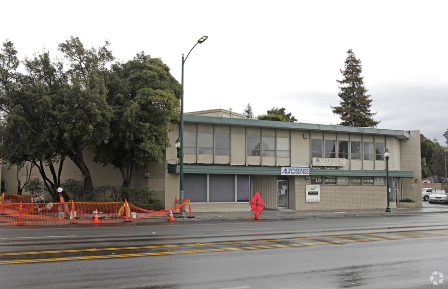 22708-22712 Foothill Blvd, Hayward, CA for rent - Building Photo - Image 2 of 3