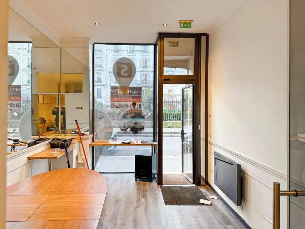 Location Commerce 29 m² - Photo 1