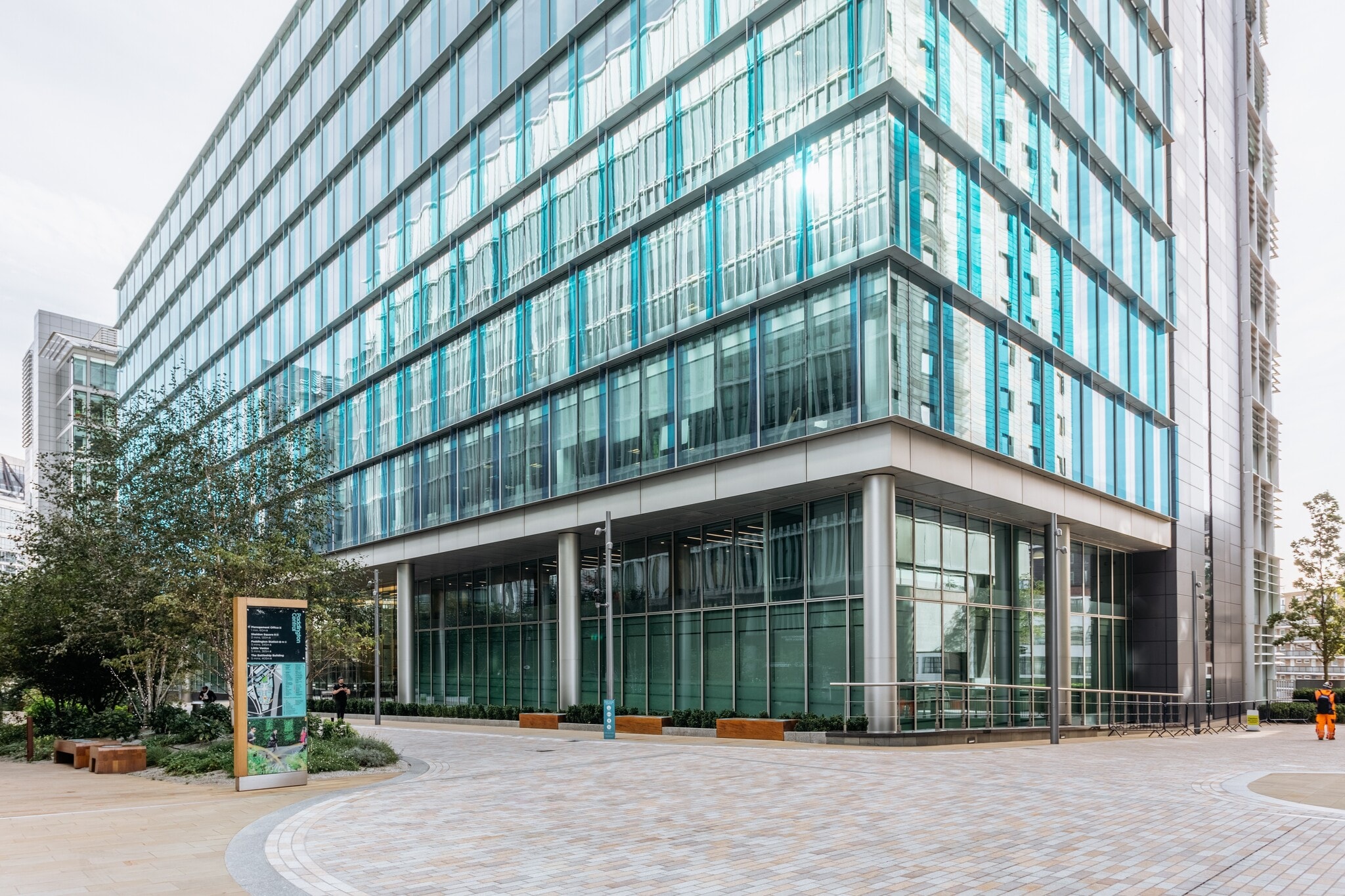 1 Kingdom St, London to rent Interior Photo- Image 1 of 11