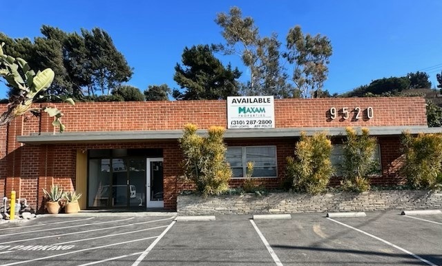 9520 W Jefferson Blvd, Culver City, CA for rent - Building Photo - Image 2 of 9