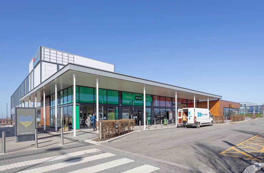 Vangarde Way, York for sale - Primary Photo - Image 1 of 1