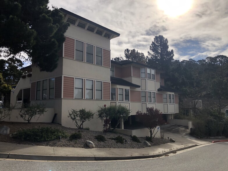 1200 Piedmont Ave, Pacific Grove, CA for rent - Building Photo - Image 2 of 10