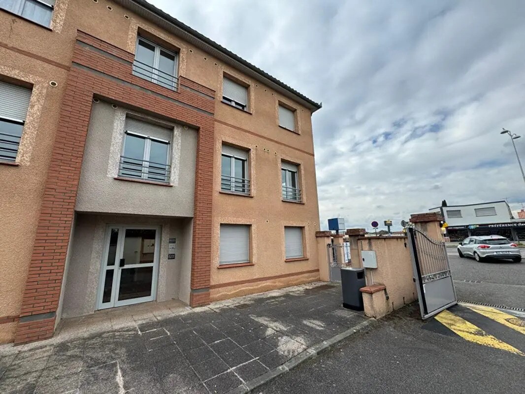 Office in Tournefeuille to rent Building Photo- Image 1 of 11