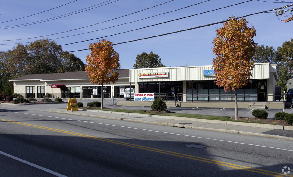 1375-1401 Park Ave, Cranston, RI for rent - Primary Photo - Image 1 of 5