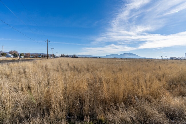 More details for 4606 Southside Expy, Klamath Falls, OR - Land for Sale