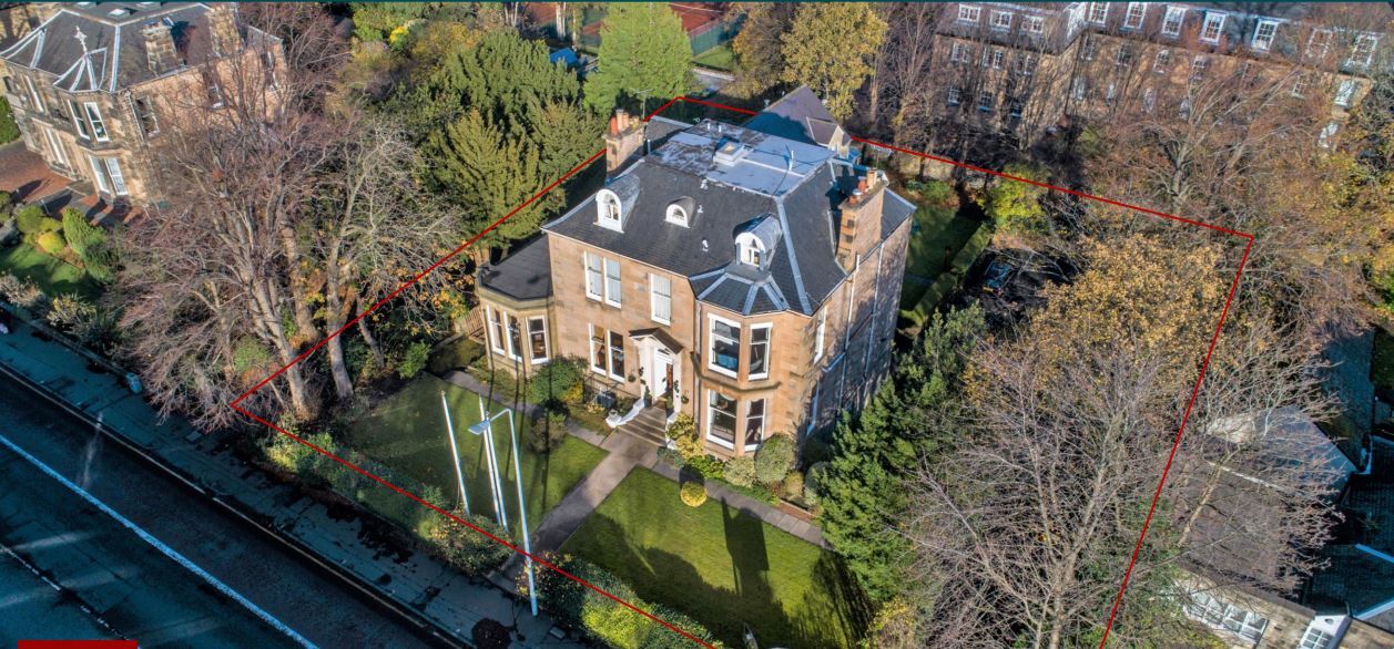 27 Craigmillar Park, Edinburgh for sale Primary Photo- Image 1 of 1