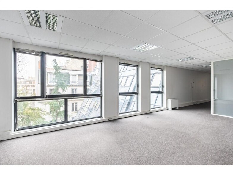 18 Rue Chartran, Neuilly-sur-Seine to rent - Floor Plan - Image 3 of 24
