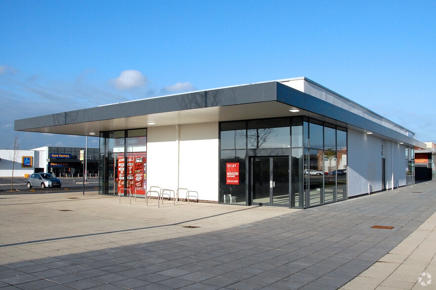 Leathers Ln, Liverpool to rent - Primary Photo - Image 2 of 4