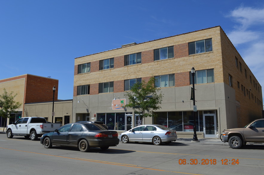 413 Main St, Williston, ND for sale - Building Photo - Image 1 of 1