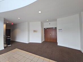 502 W King St, Kings Mountain, NC for rent Interior Photo- Image 1 of 14