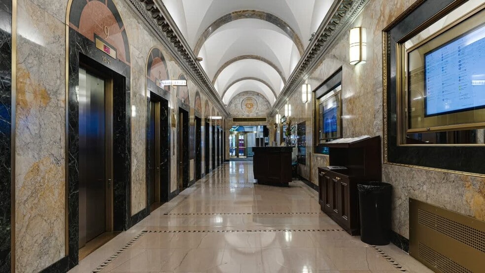 39 Broadway, New York, NY to rent - Commercial Listing Video - Image 2 of 15