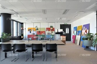 Office in Lyon to rent Interior Photo- Image 1 of 41