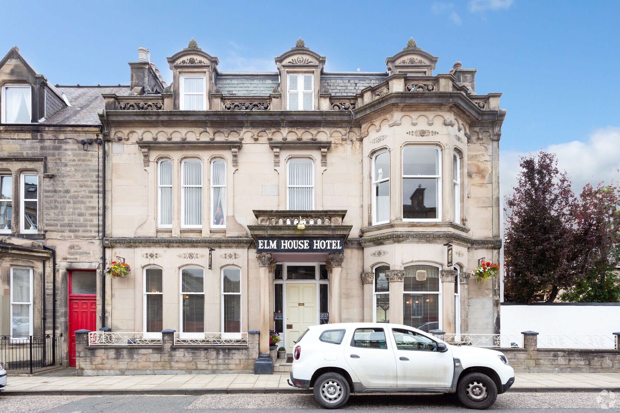 17 North Bridge St, Hawick for sale Primary Photo- Image 1 of 1