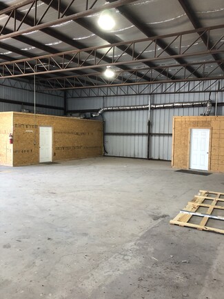 More details for 323 Thomas Pl, Everman, TX - Industrial for Rent