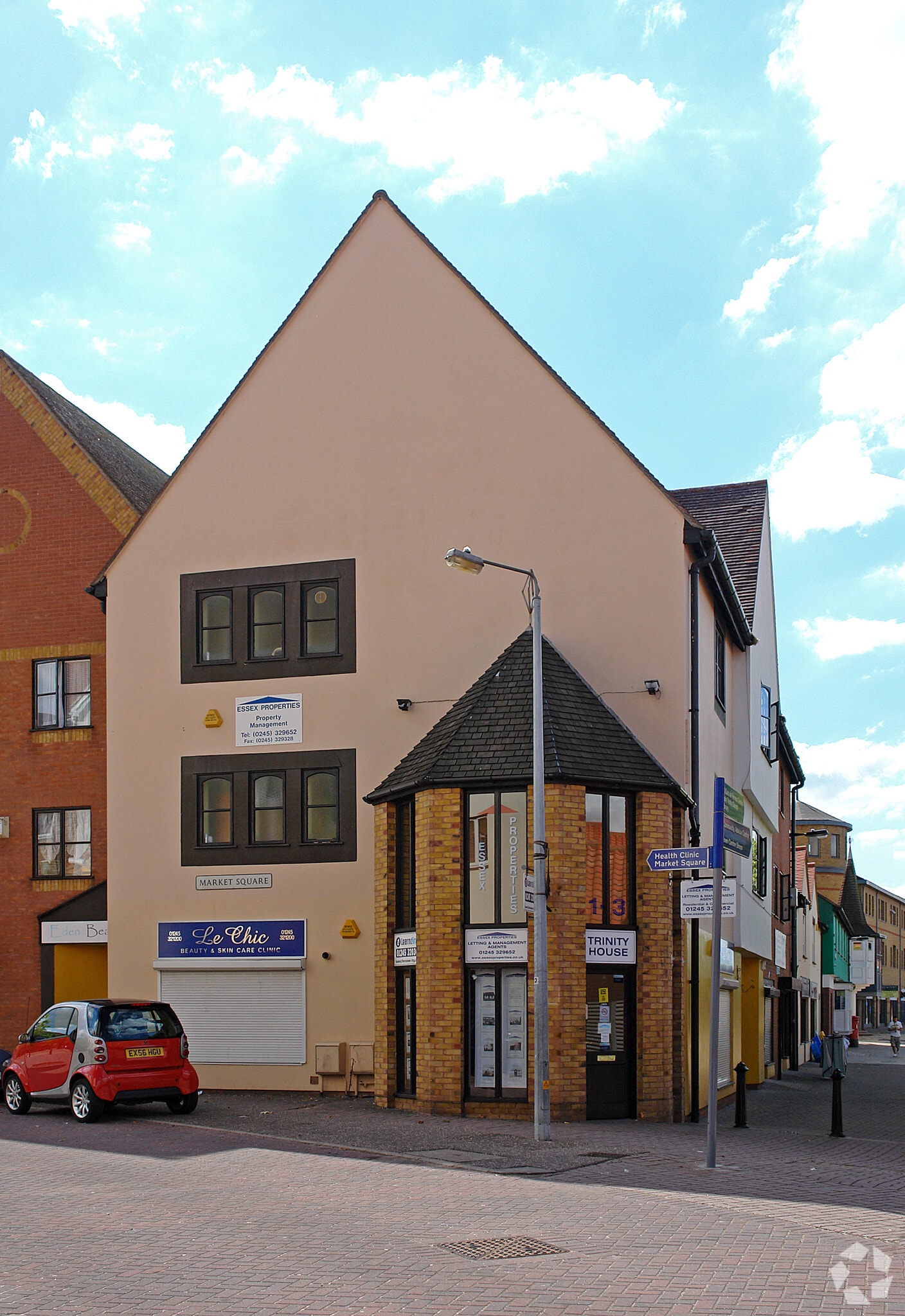 1-17 Trinity Sq, South Woodham Ferrers for sale Primary Photo- Image 1 of 1