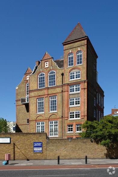 50 Westminster Bridge Rd, London to rent - Building Photo - Image 2 of 19