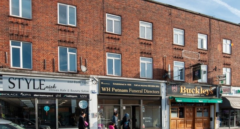 185 Streatfield Rd, Harrow for sale - Primary Photo - Image 1 of 1