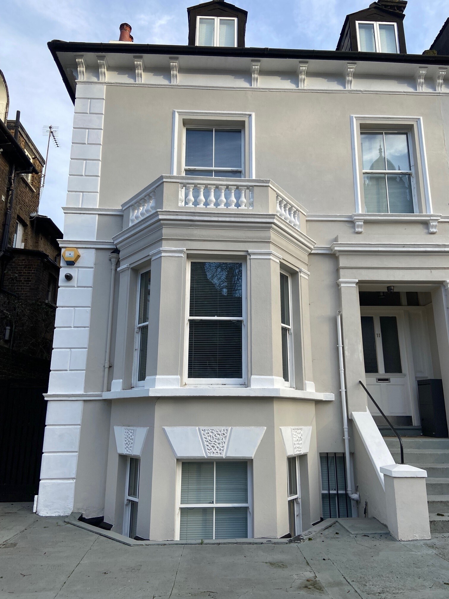 11 Penrhyn Rd, Kingston Upon Thames for sale Primary Photo- Image 1 of 1