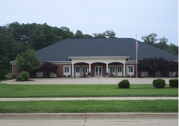 2415 W Cornerstone Ct, Peoria, IL for sale - Building Photo - Image 1 of 1