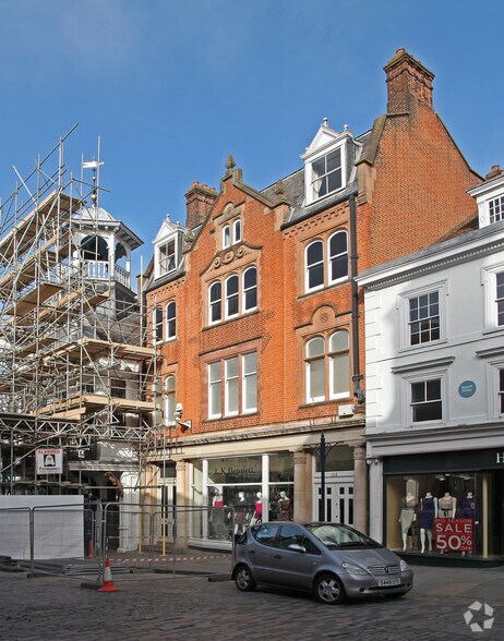 133-135 High St, Staines for sale - Primary Photo - Image 1 of 1