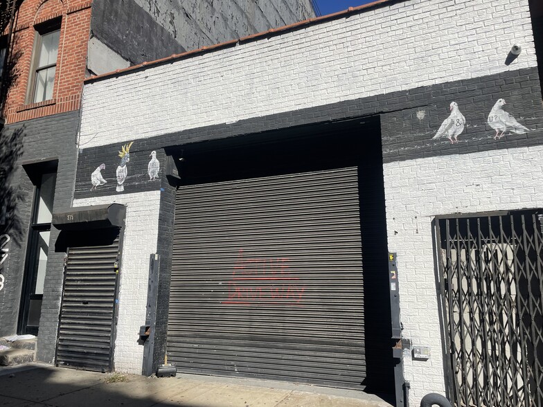 275 S 2nd St, Brooklyn, NY for rent - Building Photo - Image 1 of 3