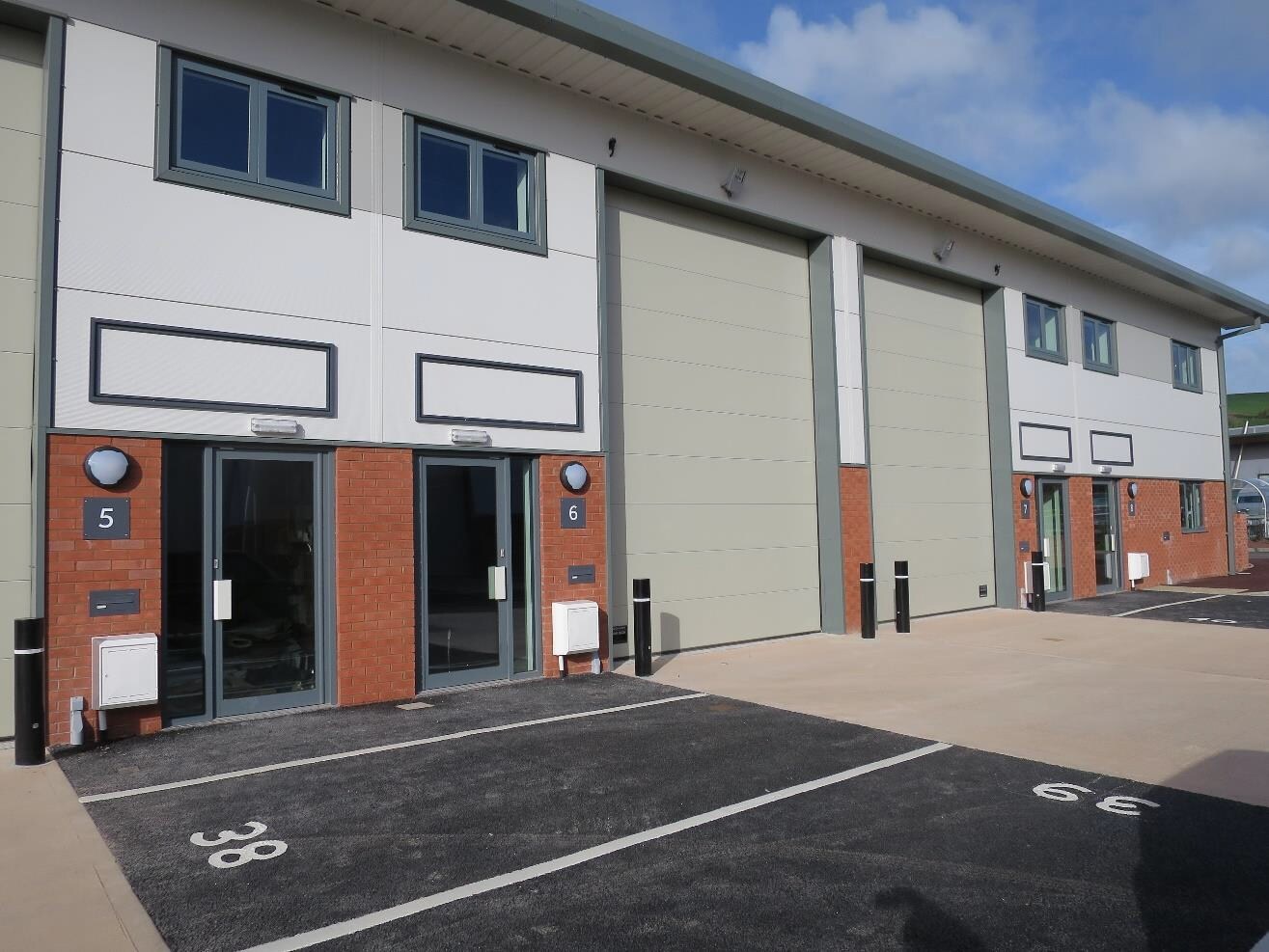 Estuary Ct, Teignmouth for sale Primary Photo- Image 1 of 1