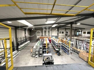 More details for Office, Light Industrial to Rent