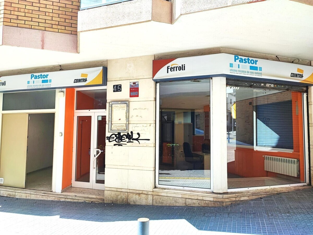 Lloret de Mar, GER 17310 - Unit - -  - Interior Photo - Image 2 of 13