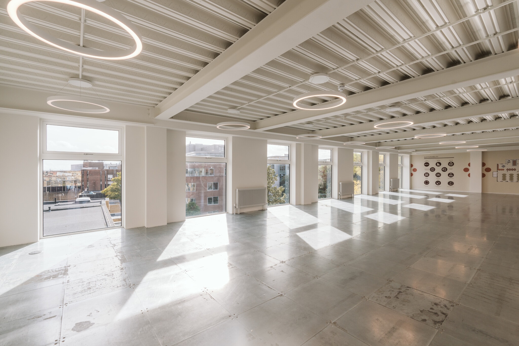 2A Mansel Rd, London to rent Interior Photo- Image 1 of 5