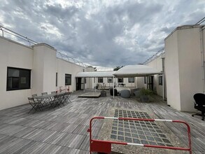 1 Rue Des Vergers, Limonest to rent Interior Photo- Image 2 of 19