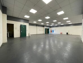 Beaver Rd, Ashford to rent Interior Photo- Image 2 of 5